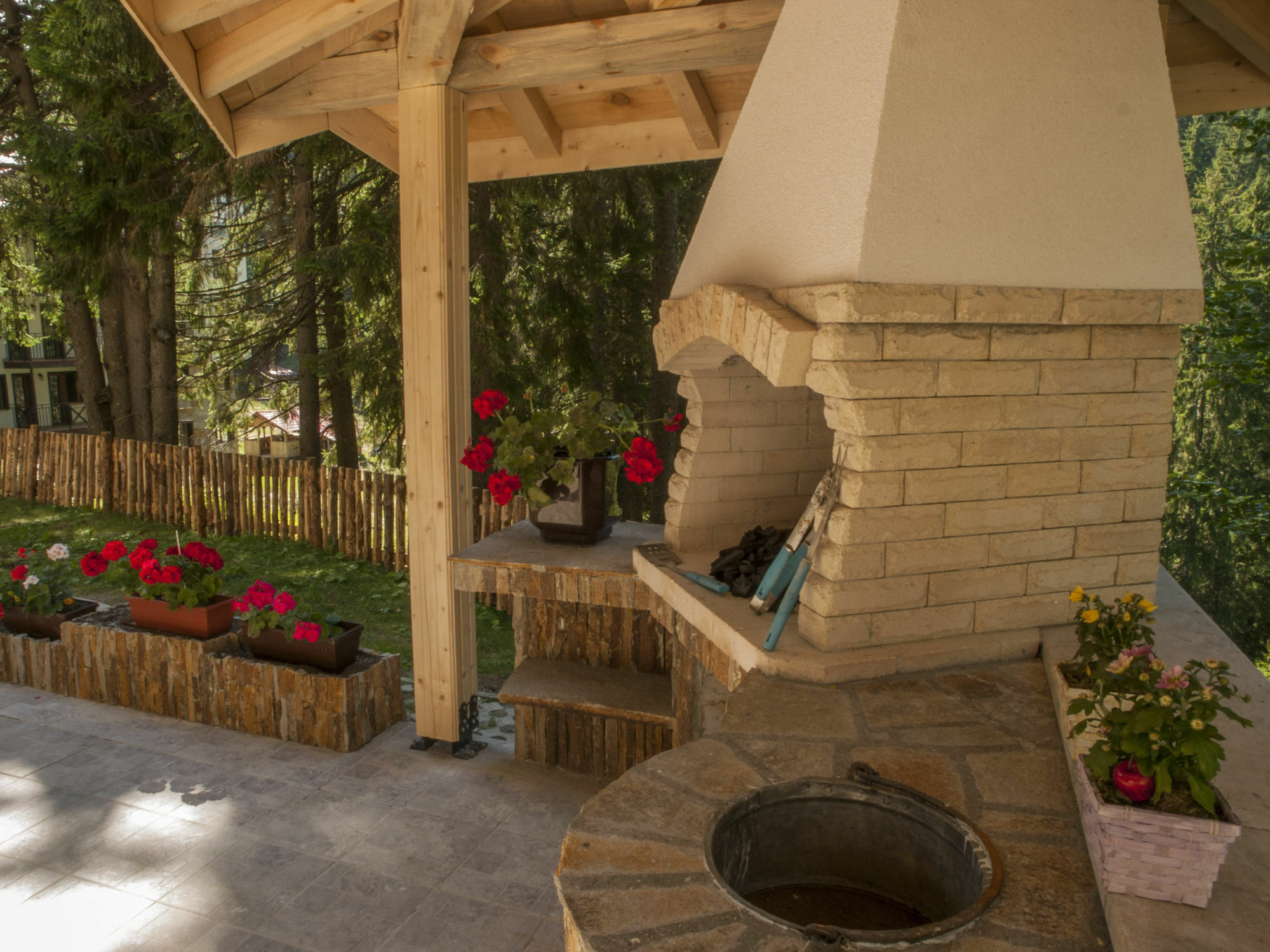 Green Life Family Apartments Pamporovo Exterior photo